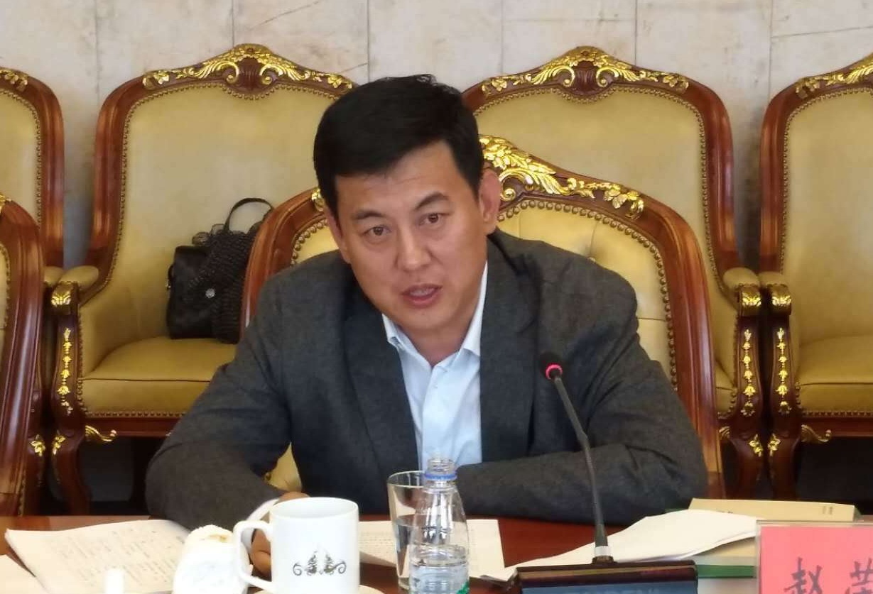 3牡丹江市委常委、市委秘书长赵荣国出席会议并讲话.jpg