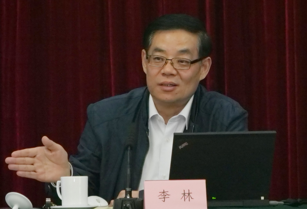 7、李林授课.jpg
