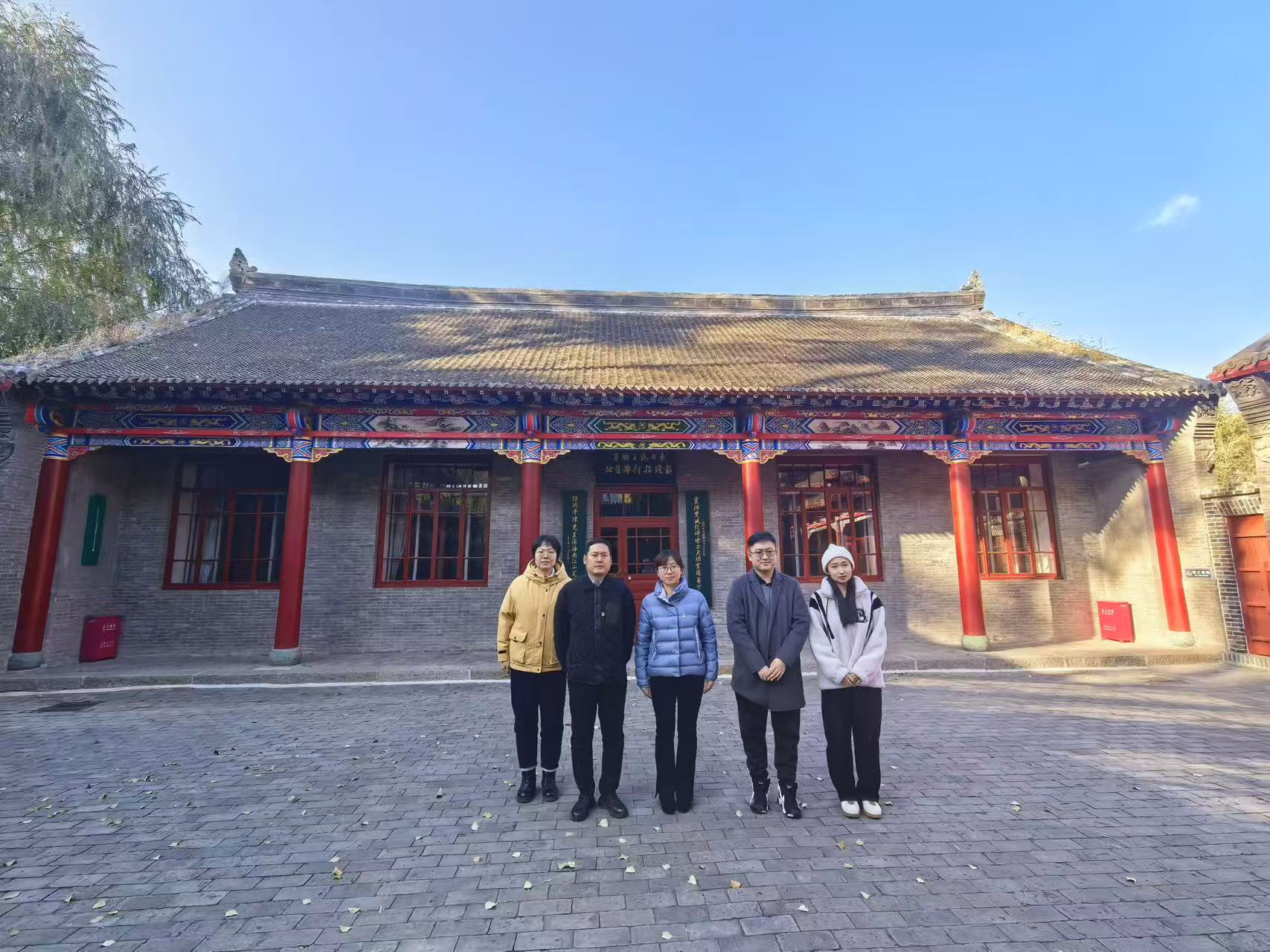 69084c50ec17c.png 69084c50ec17c.png